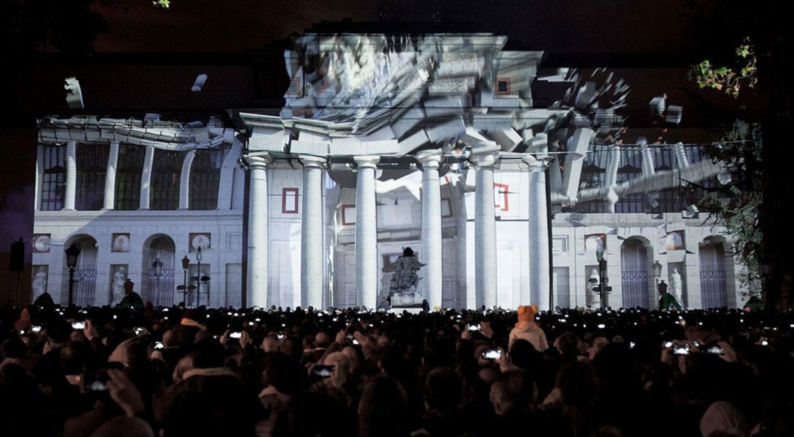 Foto número 1 de la galeria "Videomapping: introducció a la tècnica"